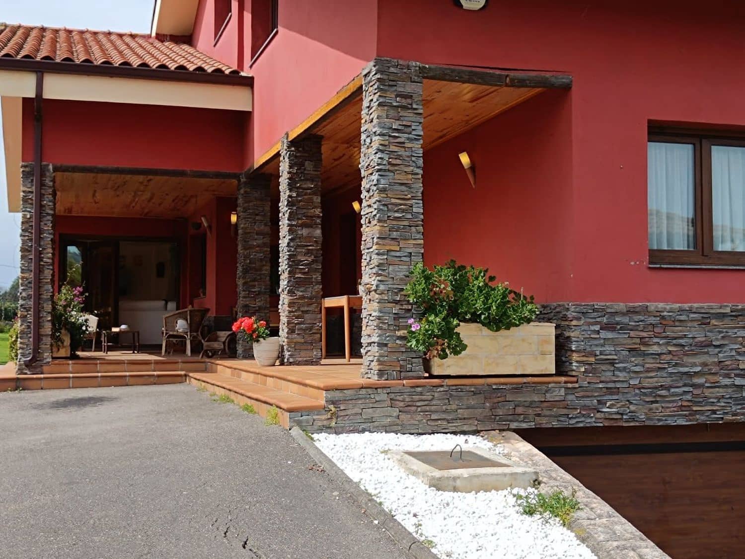 6 soveværelse Villa til salg i Gijon med swimmingpool garage - € 936.000 (Ref: 8247221)