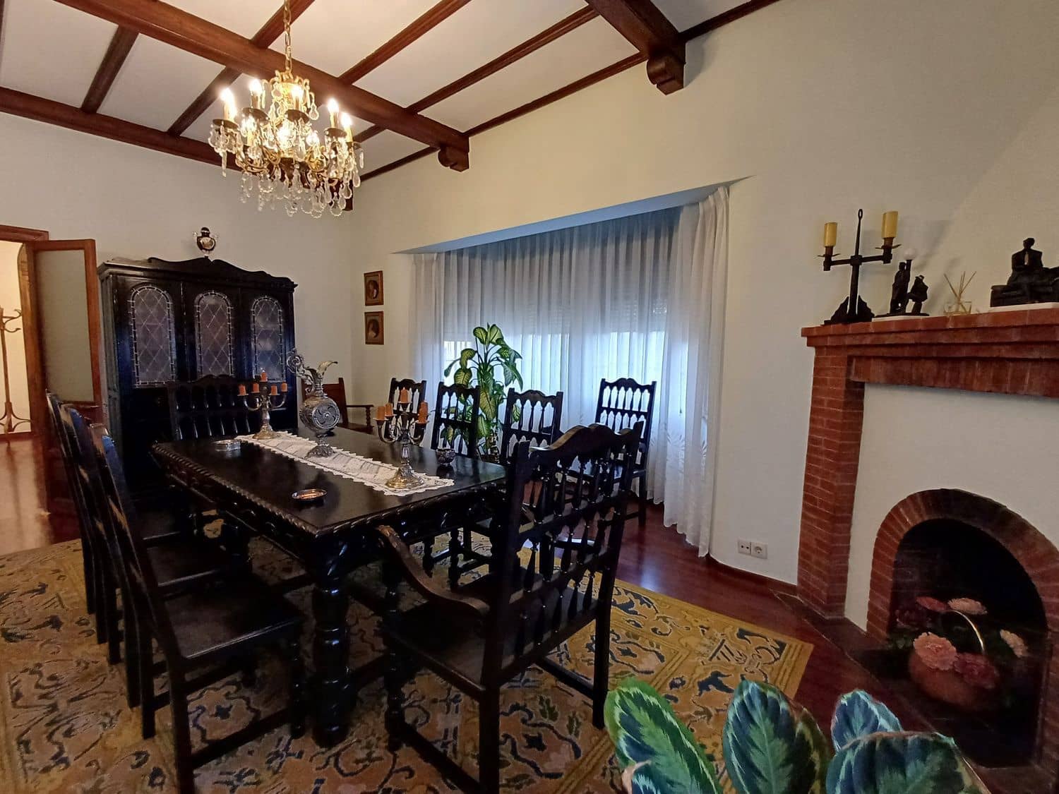 5 soveværelse Lejlighed til salg i Norena med garage - € 330.000 (Ref: 8247223)