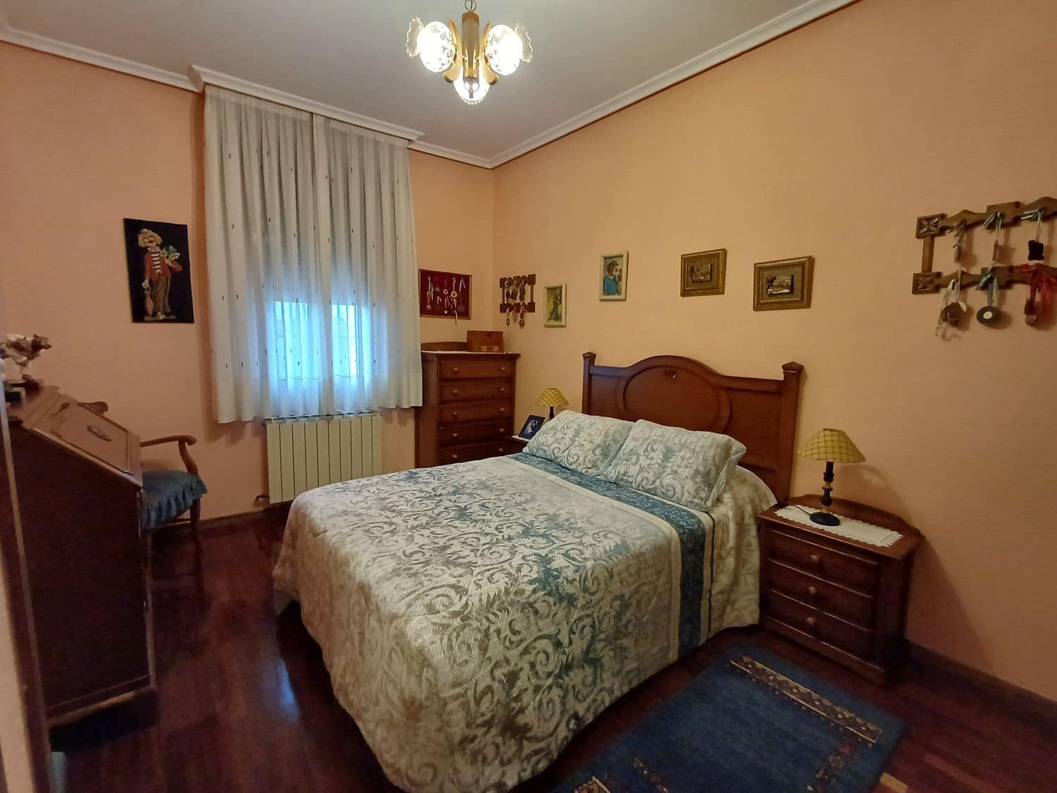 5 soveværelse Lejlighed til salg i Norena med garage - € 330.000 (Ref: 8247223)