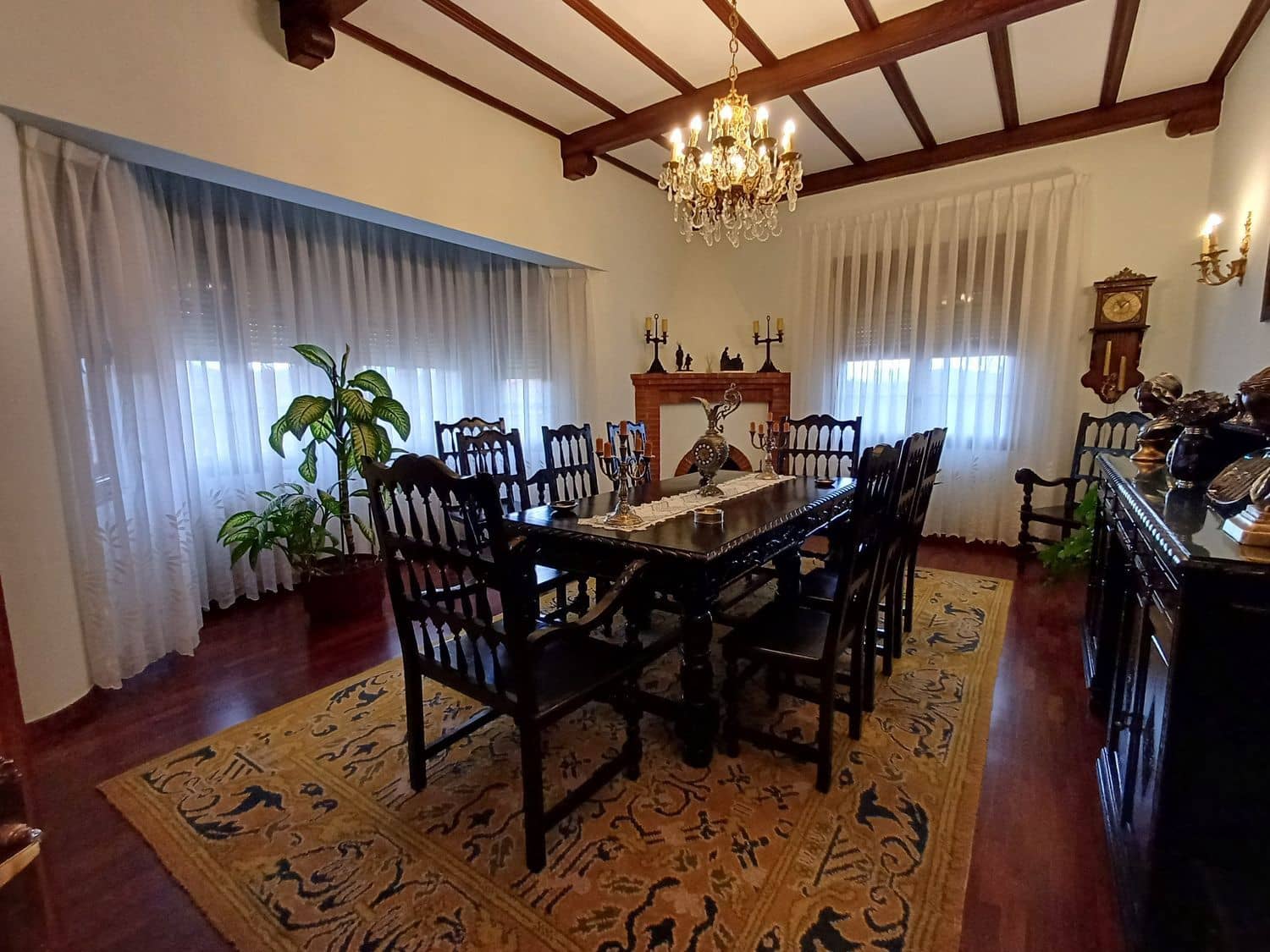 5 soveværelse Lejlighed til salg i Norena med garage - € 330.000 (Ref: 8247223)