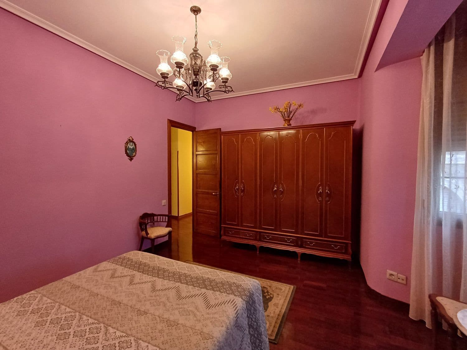 5 soveværelse Lejlighed til salg i Norena med garage - € 330.000 (Ref: 8247223)