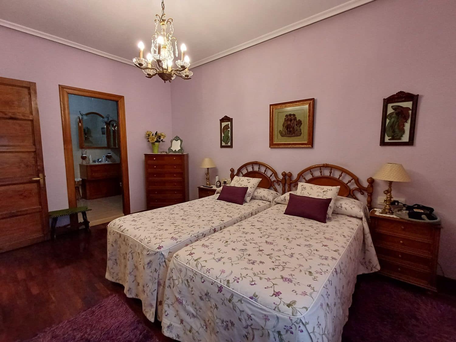 5 soveværelse Lejlighed til salg i Norena med garage - € 330.000 (Ref: 8247223)