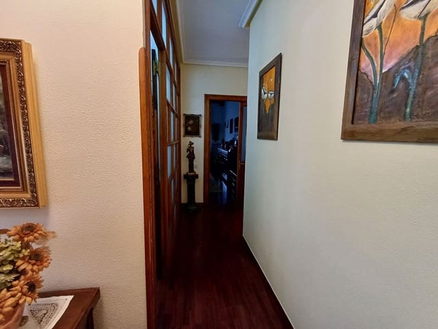 5 chambre Appartement à vendre à Noreña avec garage - 330 000 € (Ref: 8247223)