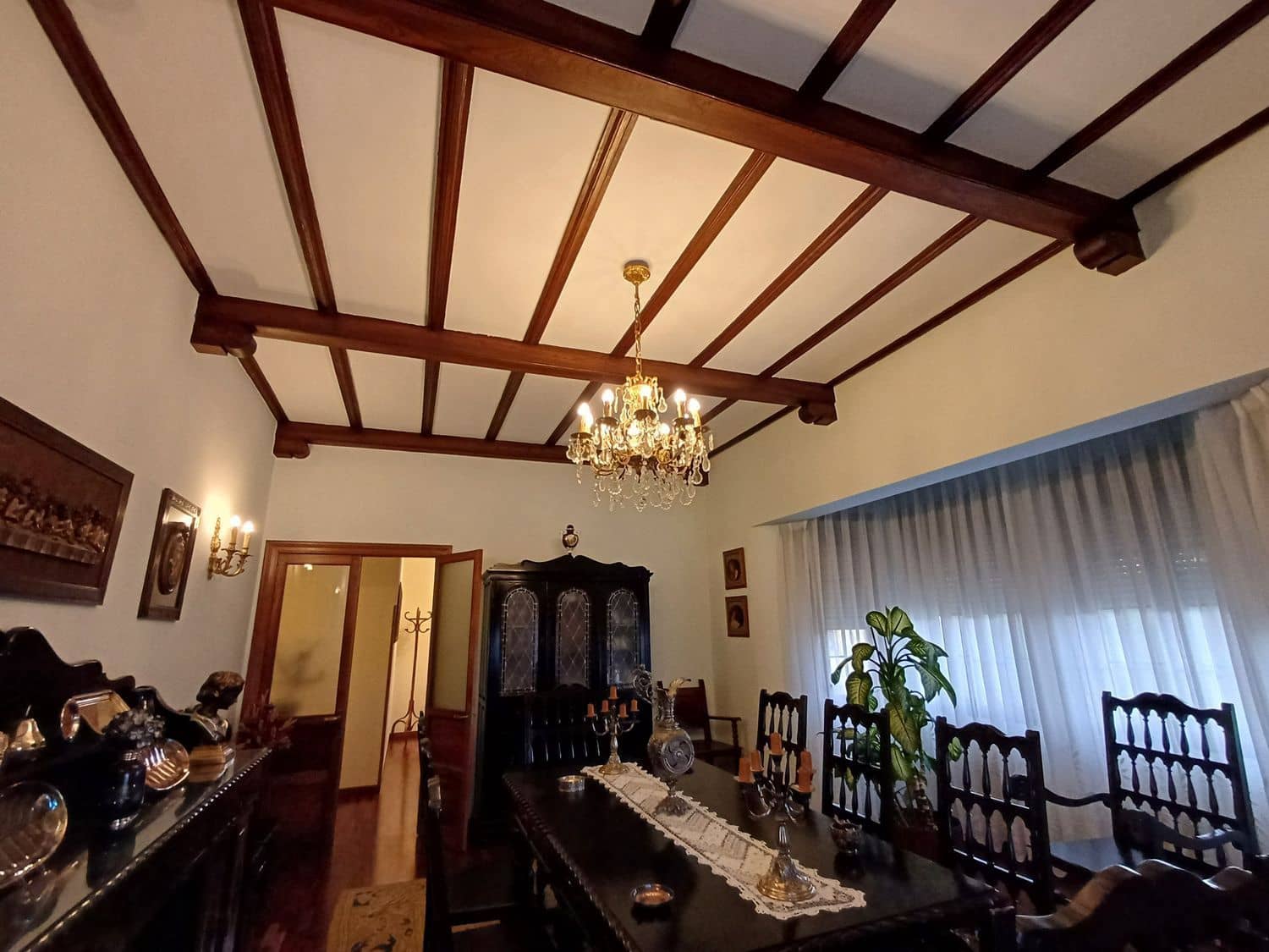 5 soveværelse Lejlighed til salg i Norena med garage - € 330.000 (Ref: 8247223)