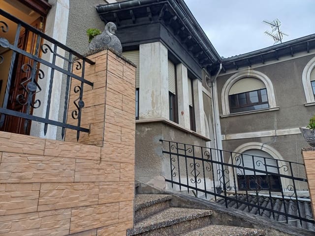 5 chambre Appartement à vendre à Noreña avec garage - 330 000 € (Ref: 8247223)