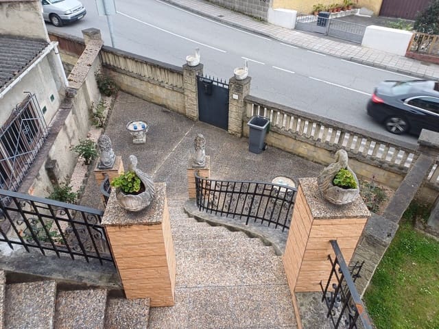 5 chambre Appartement à vendre à Noreña avec garage - 330 000 € (Ref: 8247223)