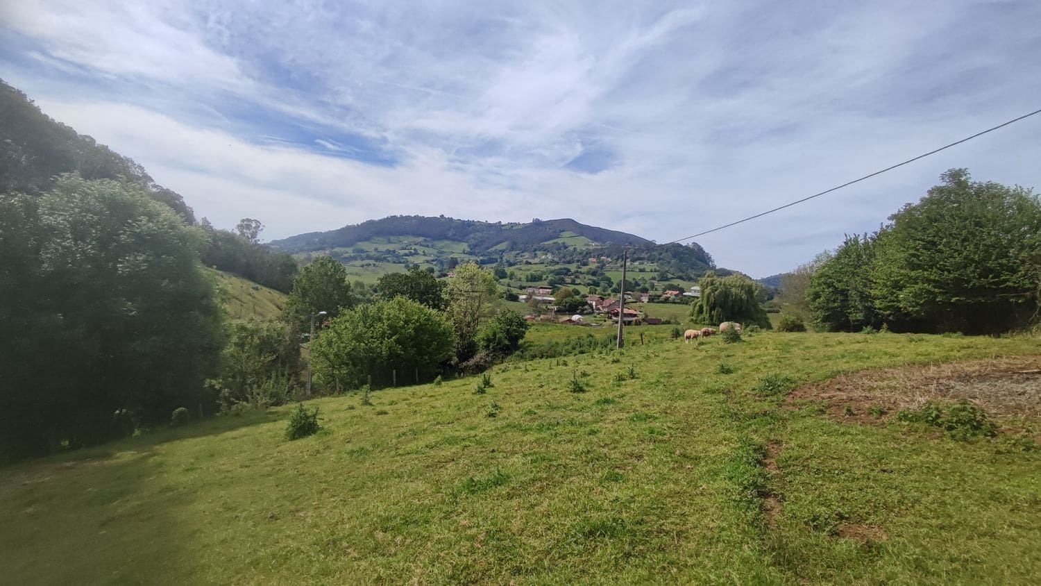 Grunde uden byggetilladelser til salg i Siero - € 30.000 (Ref: 8302523)