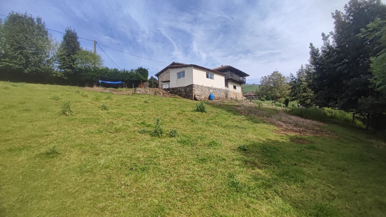 Grunde uden byggetilladelser til salg i Siero - € 30.000 (Ref: 8302523)