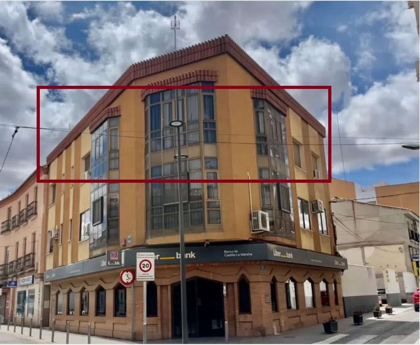 4 soveværelse Lejlighed til salg i Manzanares med garage - € 179.000 (Ref: 8306783)