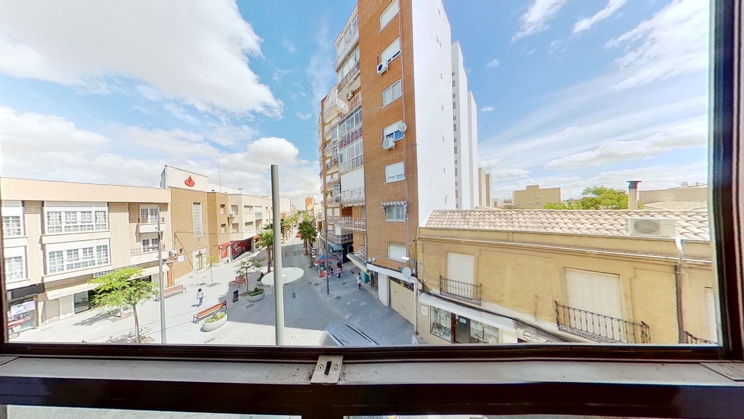 4 soveværelse Lejlighed til salg i Manzanares med garage - € 179.000 (Ref: 8306783)