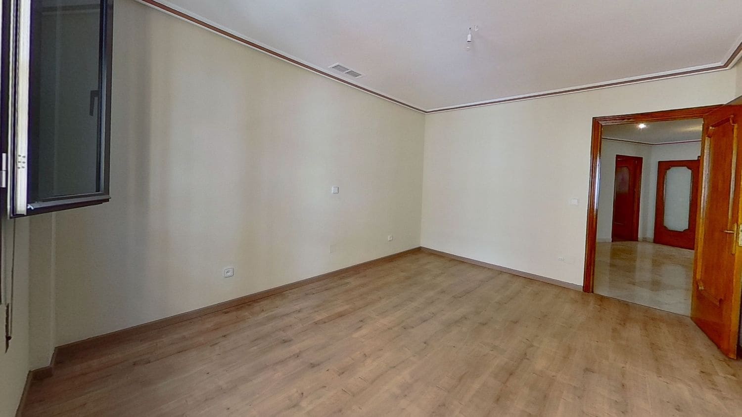 4 soveværelse Lejlighed til salg i Manzanares med garage - € 179.000 (Ref: 8306783)