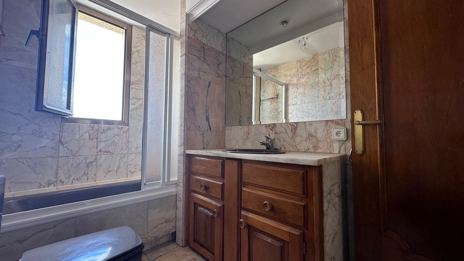 4 soveværelse Lejlighed til salg i Manzanares med garage - € 179.000 (Ref: 8306783)