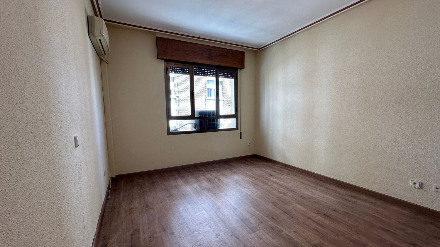 4 soveværelse Lejlighed til salg i Manzanares med garage - € 179.000 (Ref: 8306783)