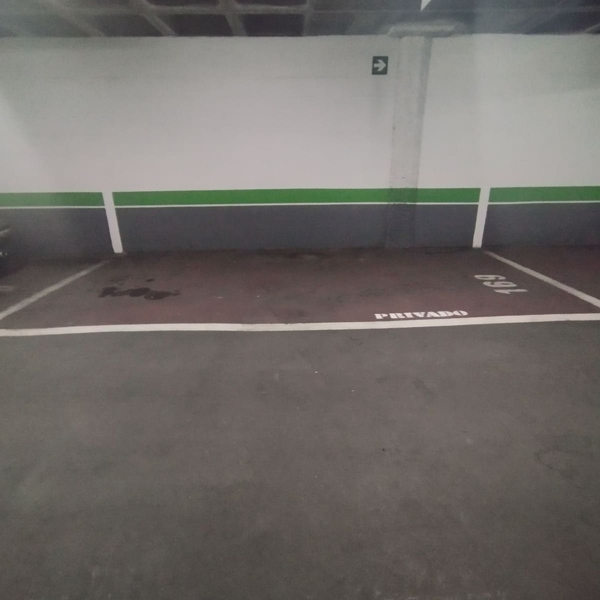 Garage til salg i Oviedo - € 16.000 (Ref: 8315633)