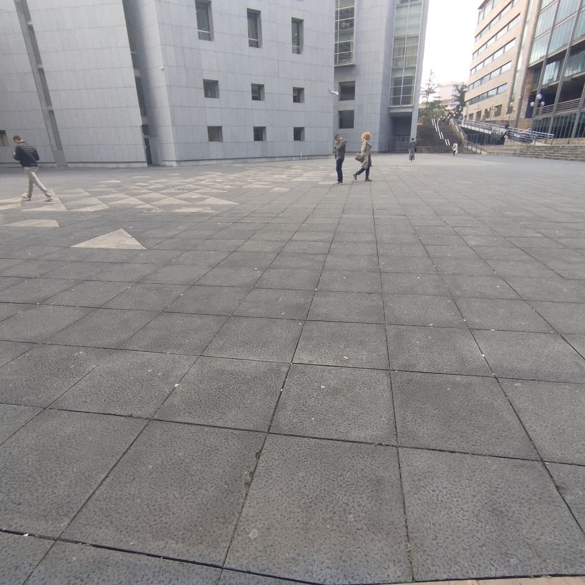 Garage til salg i Oviedo - € 16.000 (Ref: 8315633)