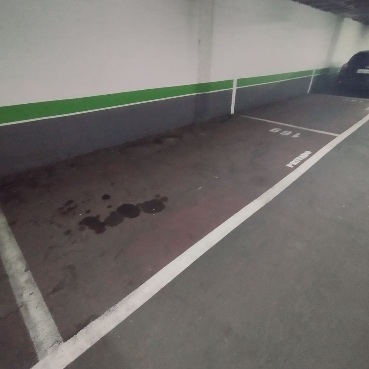 Garage til salg i Oviedo - € 16.000 (Ref: 8315633)