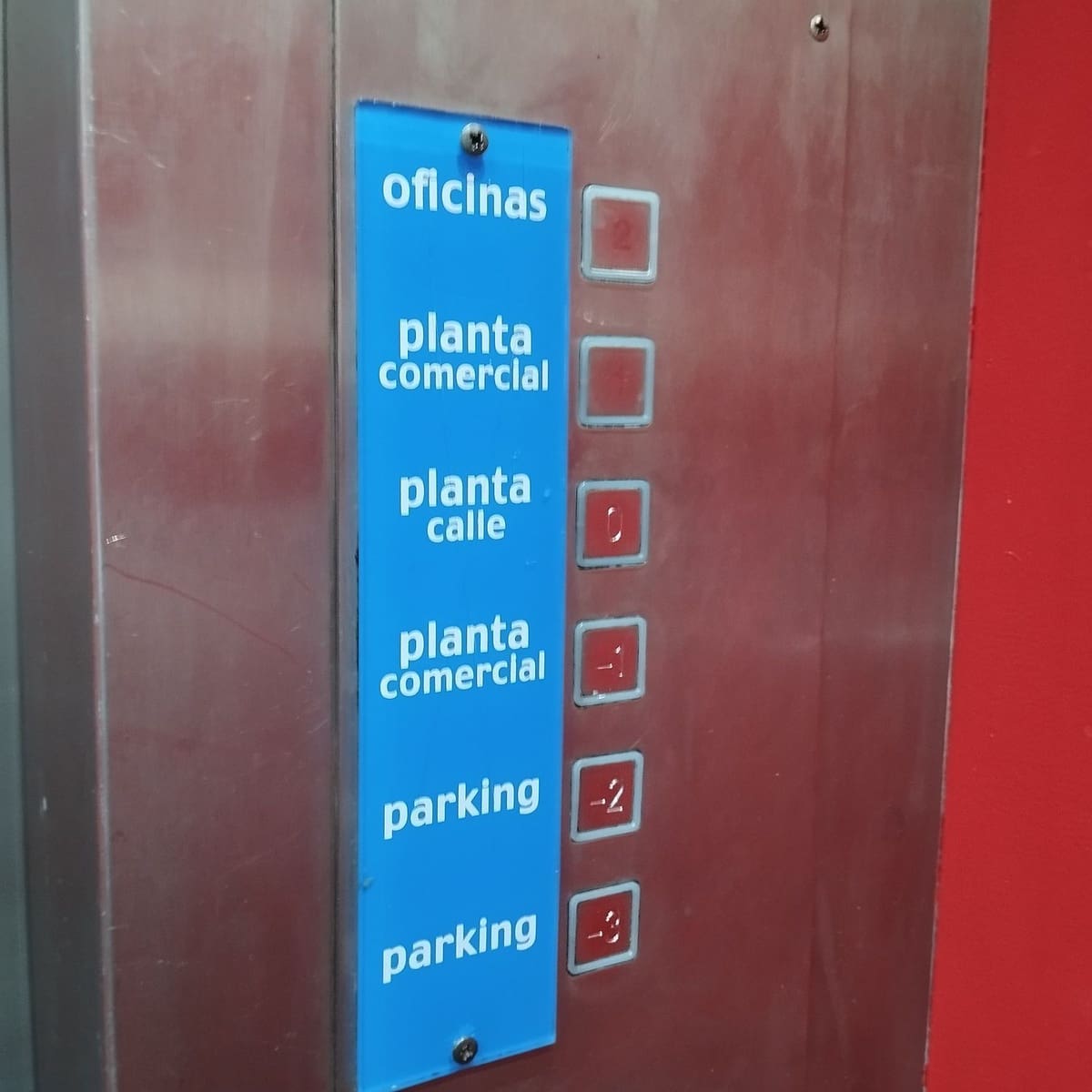 Garage til salg i Oviedo - € 16.000 (Ref: 8315633)