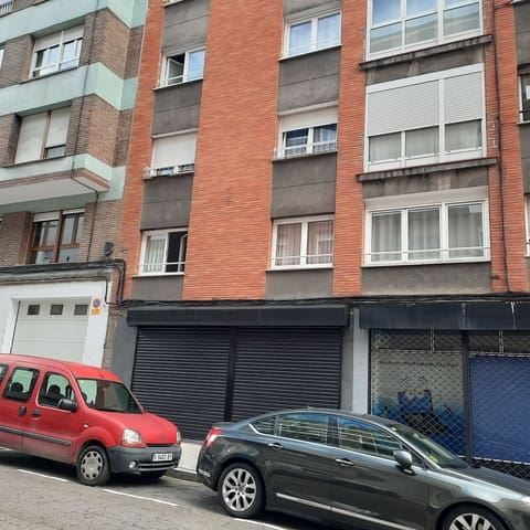 Gewerbe zu vermieten in Centro Urbano, Oviedo - 300 € (Ref: 8324220)
