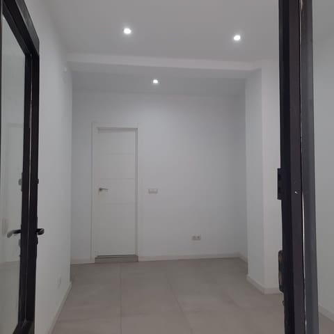 Gewerbe zu vermieten in Centro Urbano, Oviedo - 300 € (Ref: 8324220)