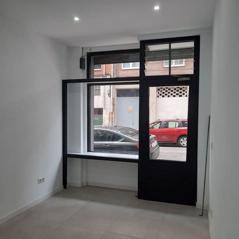 Gewerbe zu vermieten in Centro Urbano, Oviedo - 300 € (Ref: 8324220)