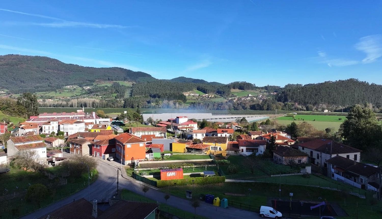 3 sypialnia Finka/Dom wiejski na sprzedaż w Pravia z garażem - 29 900 € (Ref: 8655123)