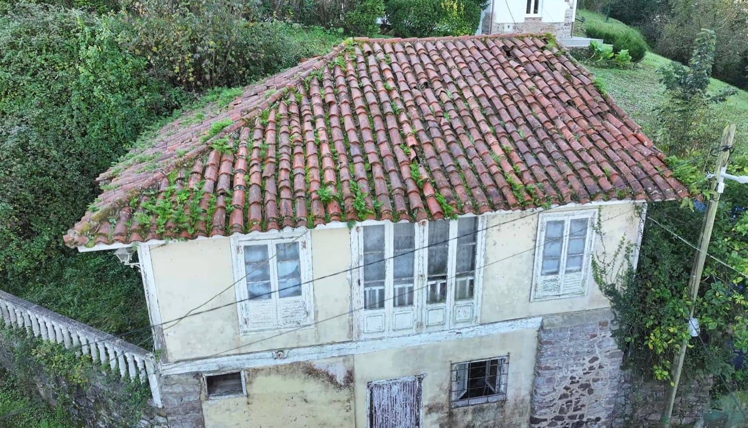 3 sypialnia Finka/Dom wiejski na sprzedaż w Pravia z garażem - 29 900 € (Ref: 8655123)