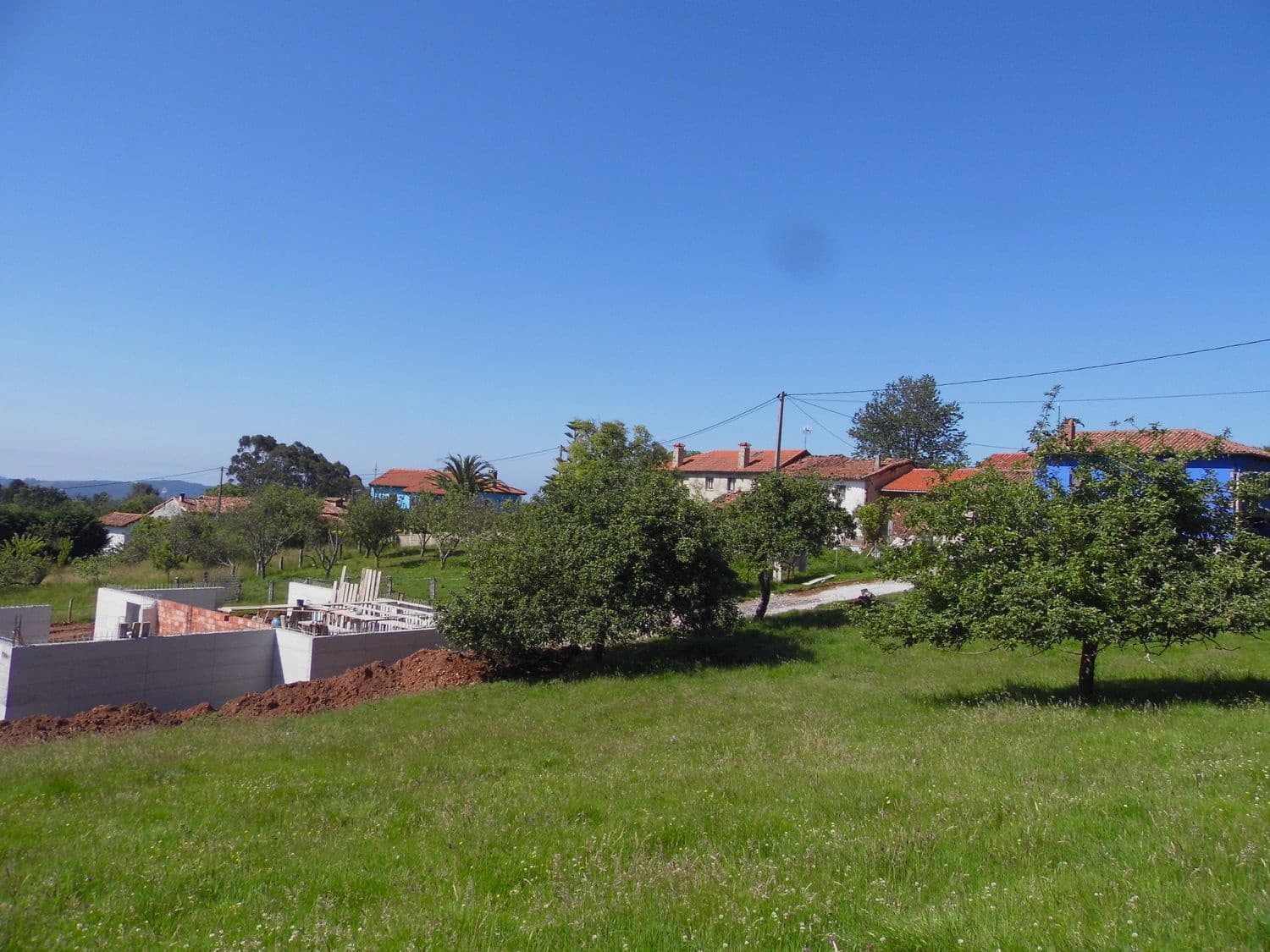 Grunde uden byggetilladelser til salg i Villaviciosa - € 35.500 (Ref: 8655129)