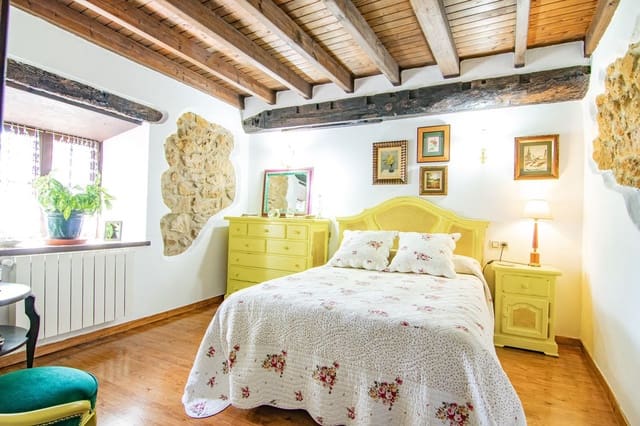 5 soverom Hus til salgs i Siero med garasje - € 487 000 (Ref: 8655143)