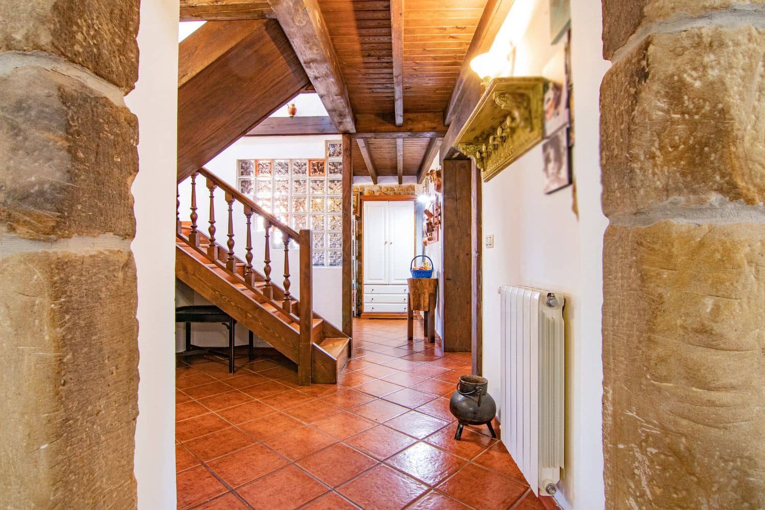 5 soveværelse Byhus til salg i Siero med garage - € 487.000 (Ref: 8655143)