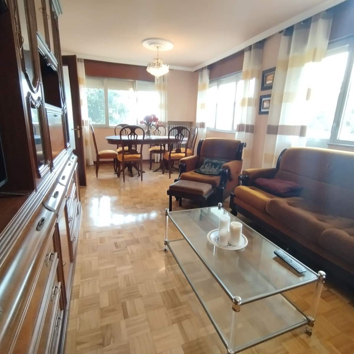 6 soveværelse Villa til salg i Villaviciosa med garage - € 650.000 (Ref: 8655146)