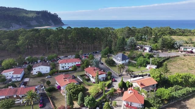 6 soverom Villa til salgs i Villaviciosa med garasje - € 650 000 (Ref: 8655146)