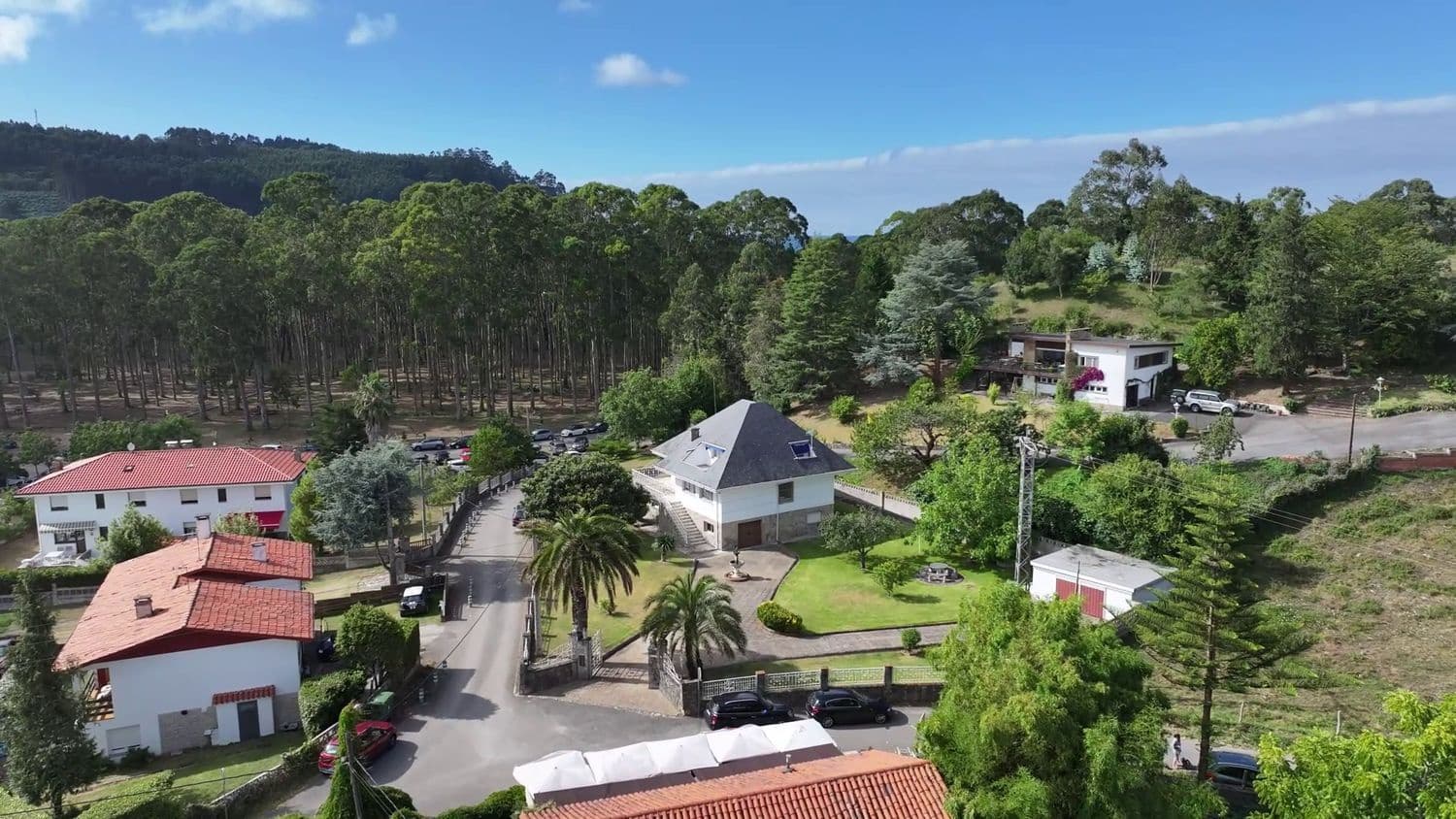 6 soveværelse Villa til salg i Villaviciosa med garage - € 650.000 (Ref: 8655146)