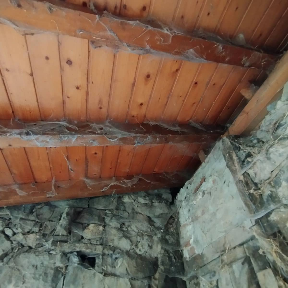 Ruïne te koop in Lena - € 29.000 (Ref: 8655184)