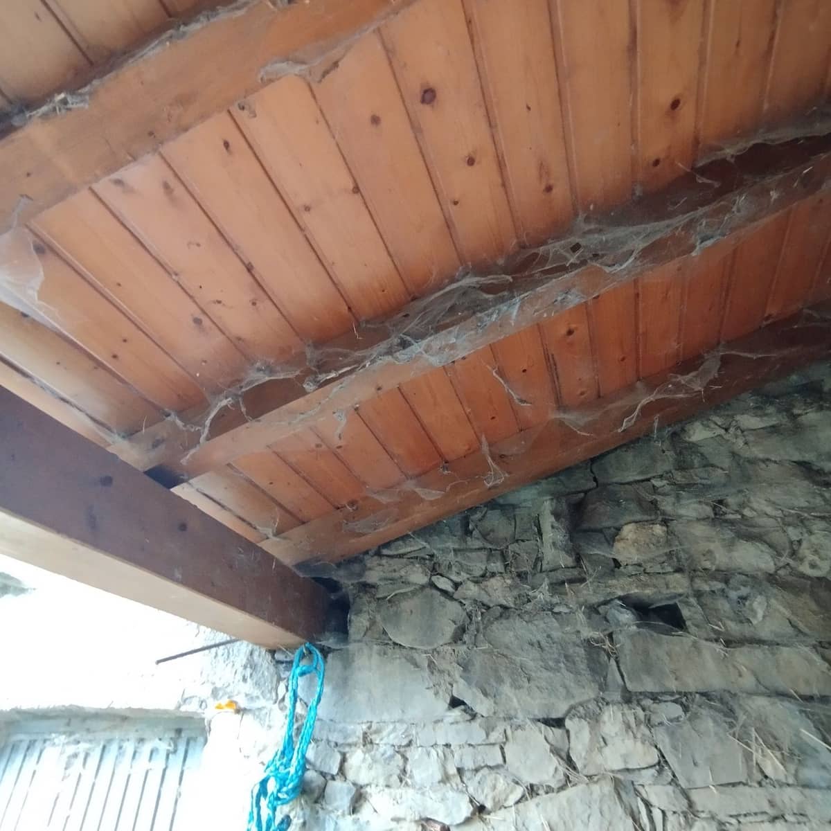 Ruïne te koop in Lena - € 29.000 (Ref: 8655184)