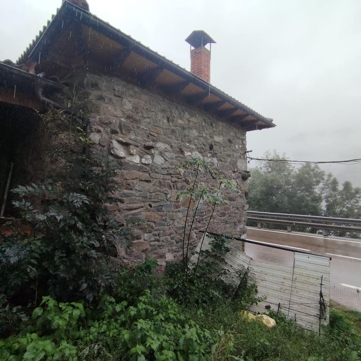 Ruïne te koop in Lena - € 29.000 (Ref: 8655184)