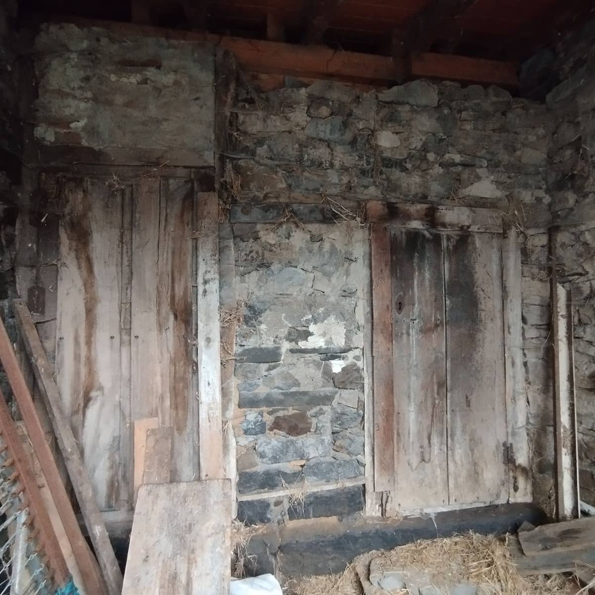 Ruïne te koop in Lena - € 29.000 (Ref: 8655184)