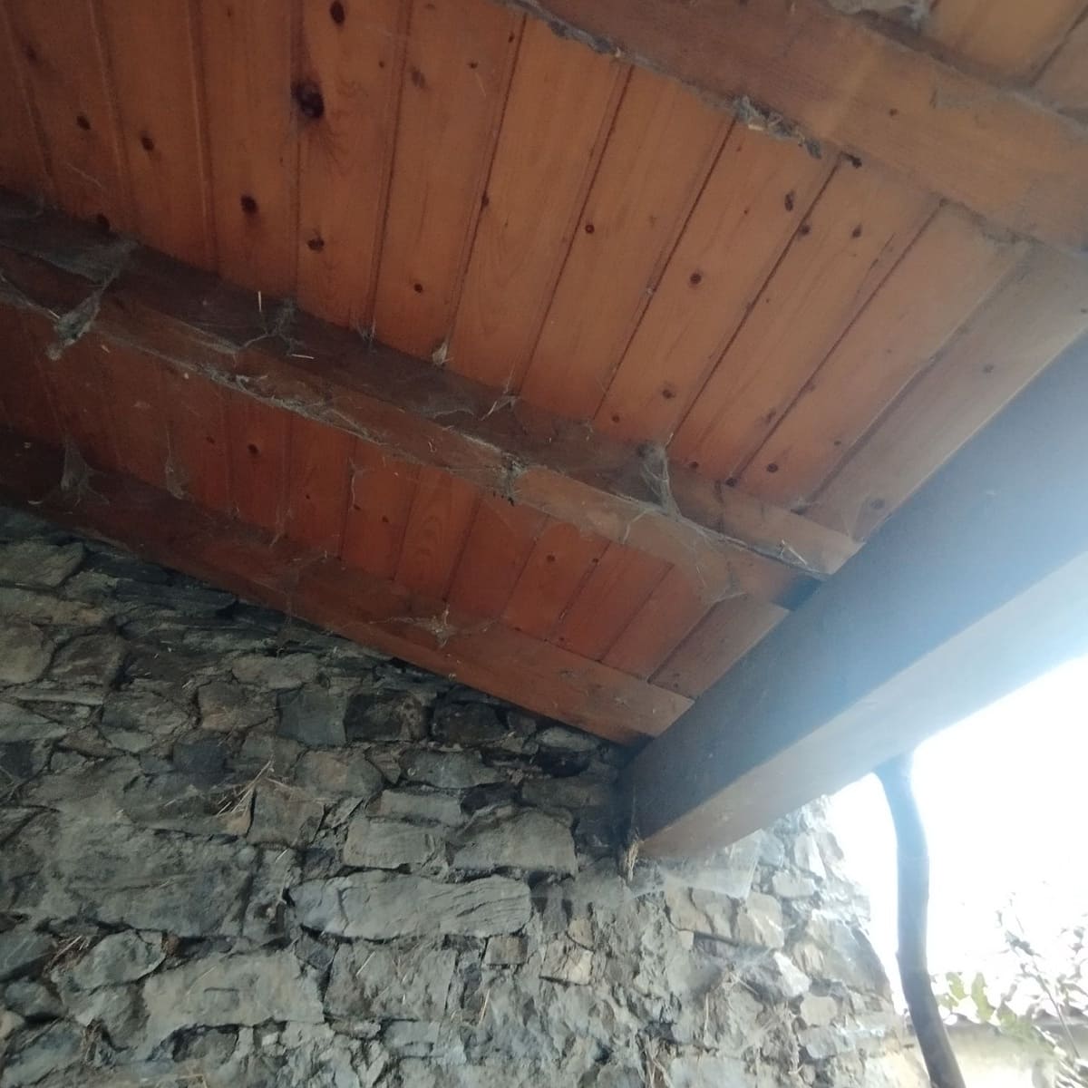 Ruïne te koop in Lena - € 29.000 (Ref: 8655184)