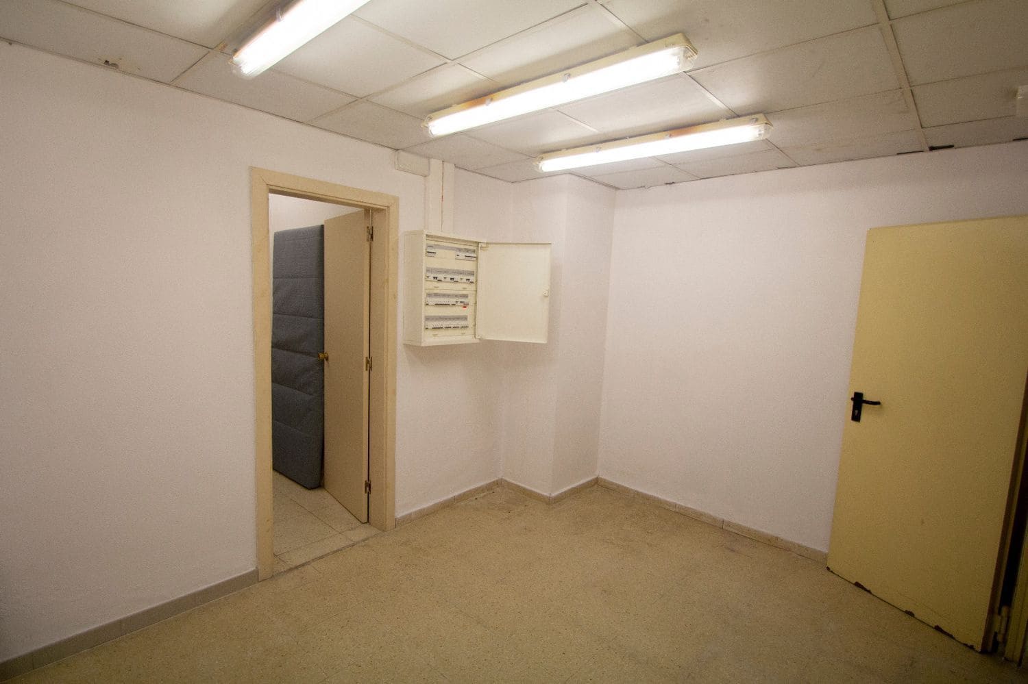 Virksomhed til leje i Gijon - € 1.300 (Ref: 8655187)