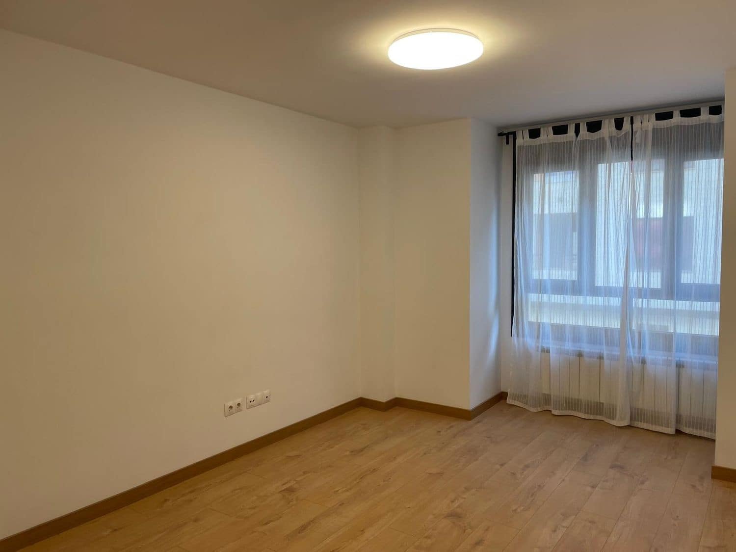 2 Zimmer Apartment zu vermieten in Siero mit Garage - 650 € (Ref: 8655199)