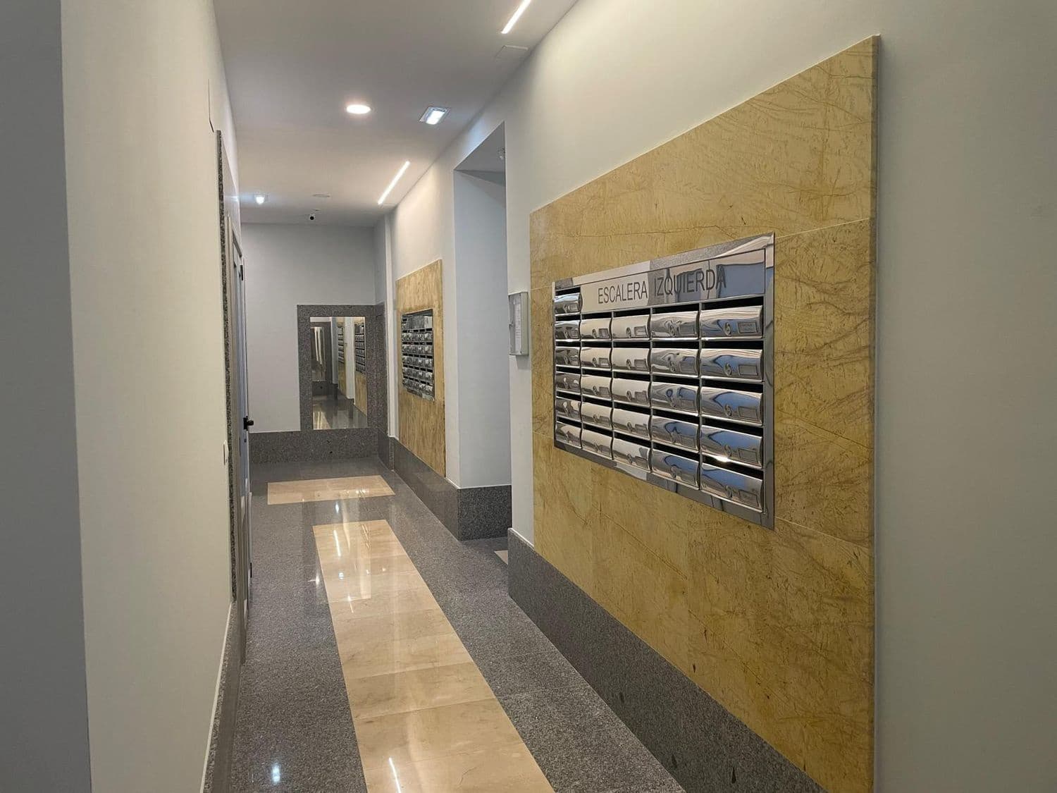 2 Zimmer Apartment zu vermieten in Siero mit Garage - 650 € (Ref: 8655199)