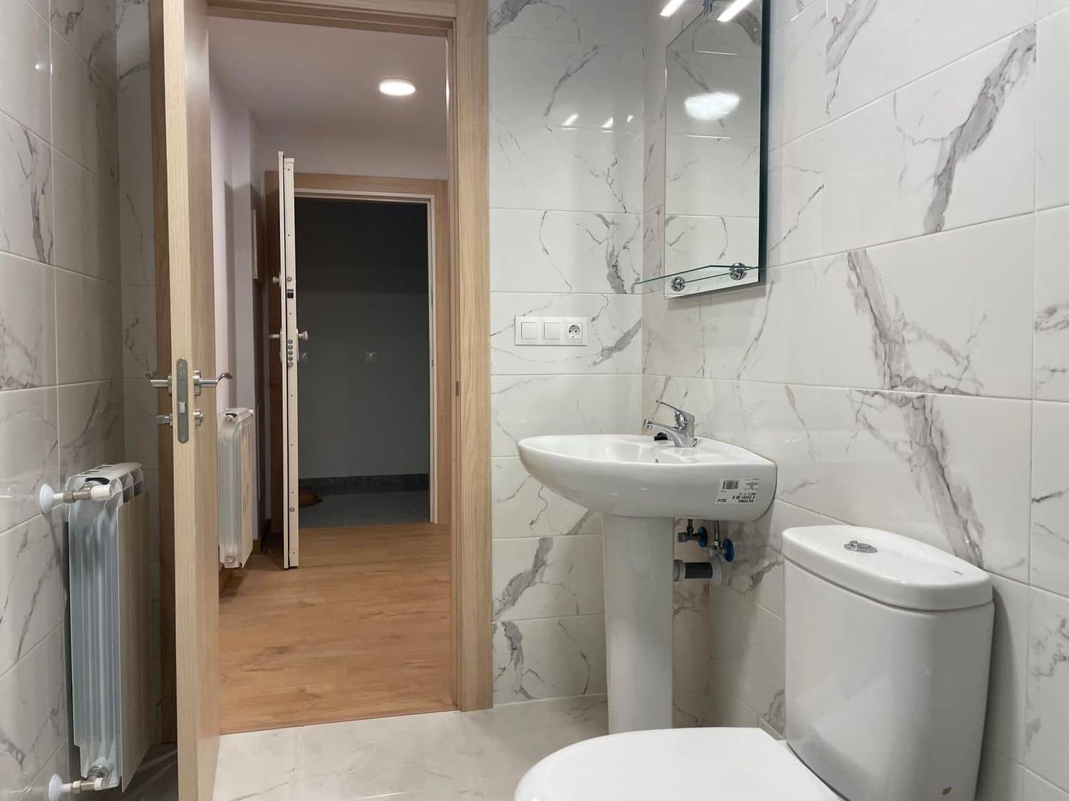 2 Zimmer Apartment zu vermieten in Siero mit Garage - 650 € (Ref: 8655199)