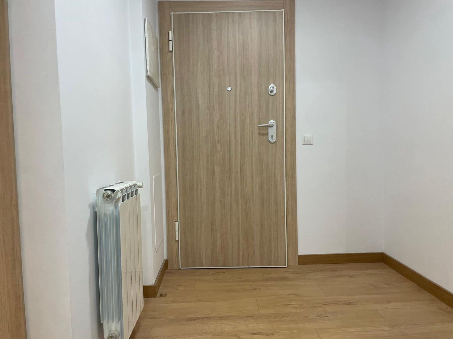 2 Zimmer Apartment zu vermieten in Siero mit Garage - 650 € (Ref: 8655199)