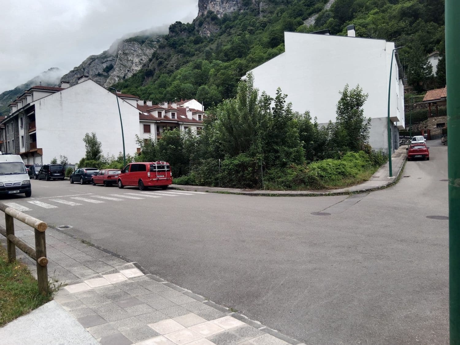 Grunde uden byggetilladelser til salg i Somiedo - € 500.000 (Ref: 8655231)