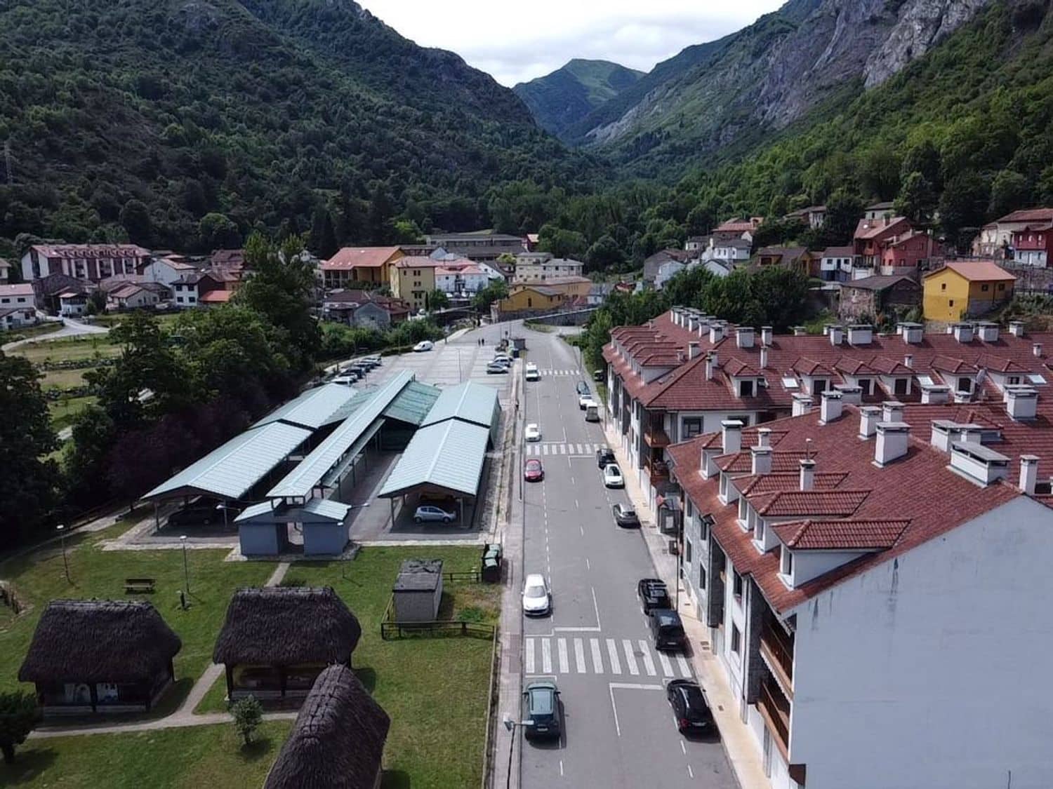 Grunde uden byggetilladelser til salg i Somiedo - € 450.000 (Ref: 8655242)