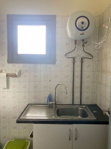 Commercieel te huur in Oviedo - € 350 (Ref: 8655249)