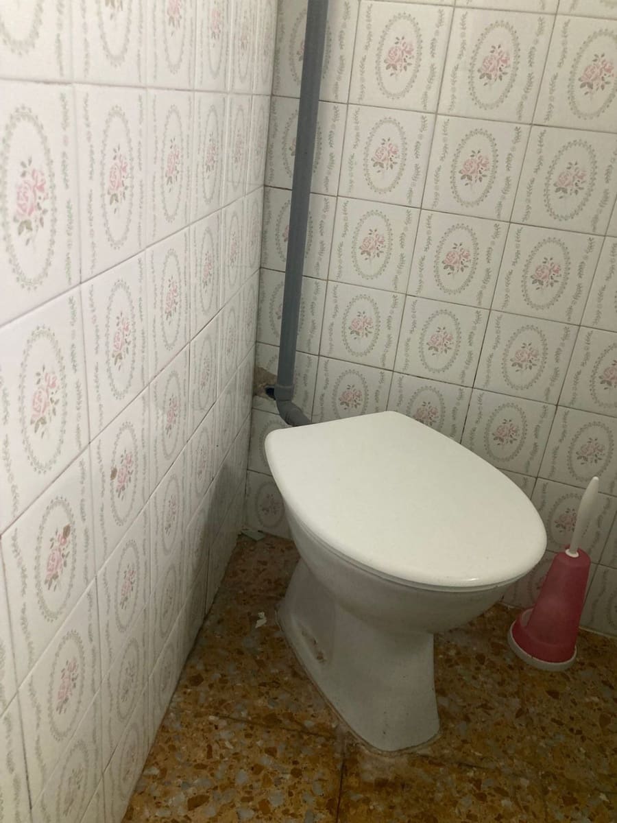 Erhverv til leje i Oviedo - € 350 (Ref: 8655249)