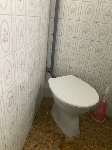 Commercieel te huur in Oviedo - € 350 (Ref: 8655249)