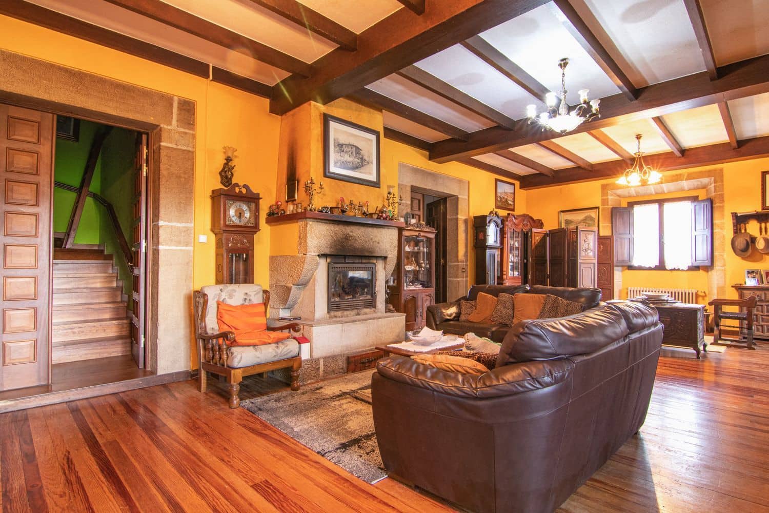 6 soveværelse Finca/Landehus til salg i Colunga med garage - € 2.500.000 (Ref: 8655258)