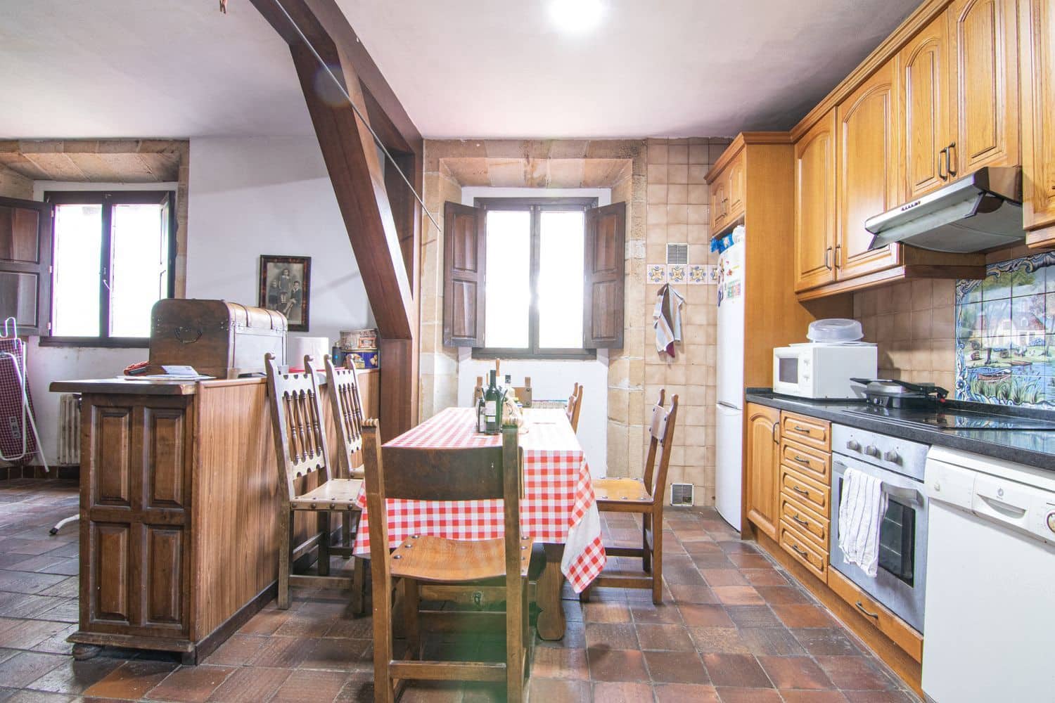 6 soveværelse Finca/Landehus til salg i Colunga med garage - € 2.500.000 (Ref: 8655258)