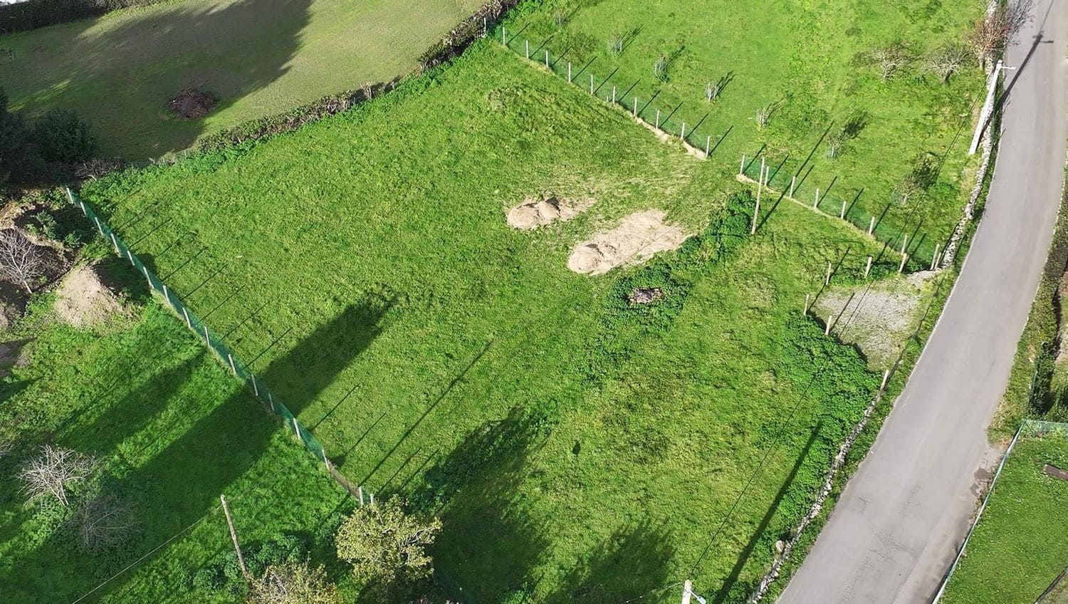 Grunde uden byggetilladelser til salg i Gijon - € 190.000 (Ref: 8661815)